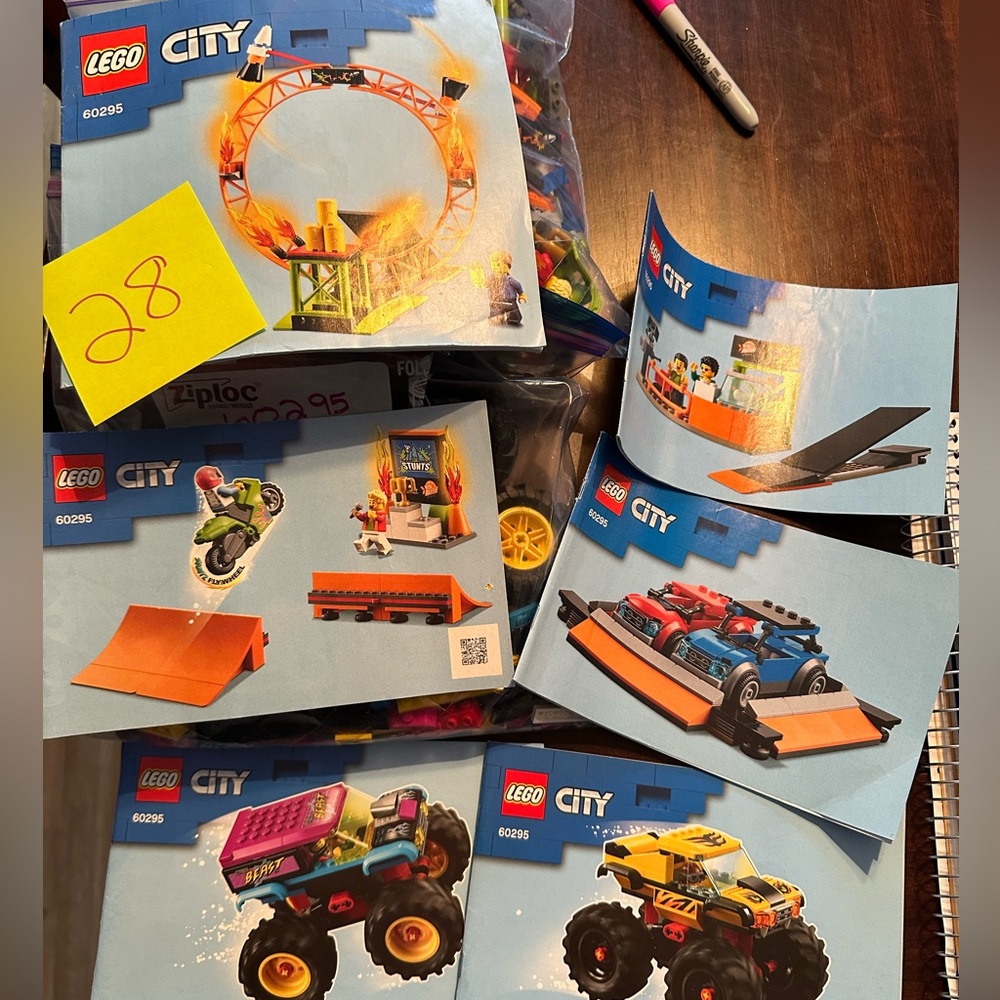 Lego Stunt Show Area Set 60295